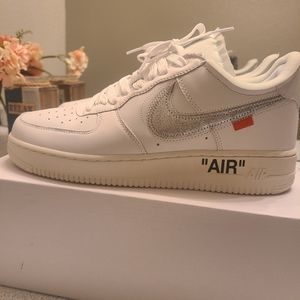 AIR FORCE 1 '07 OFF WHITE